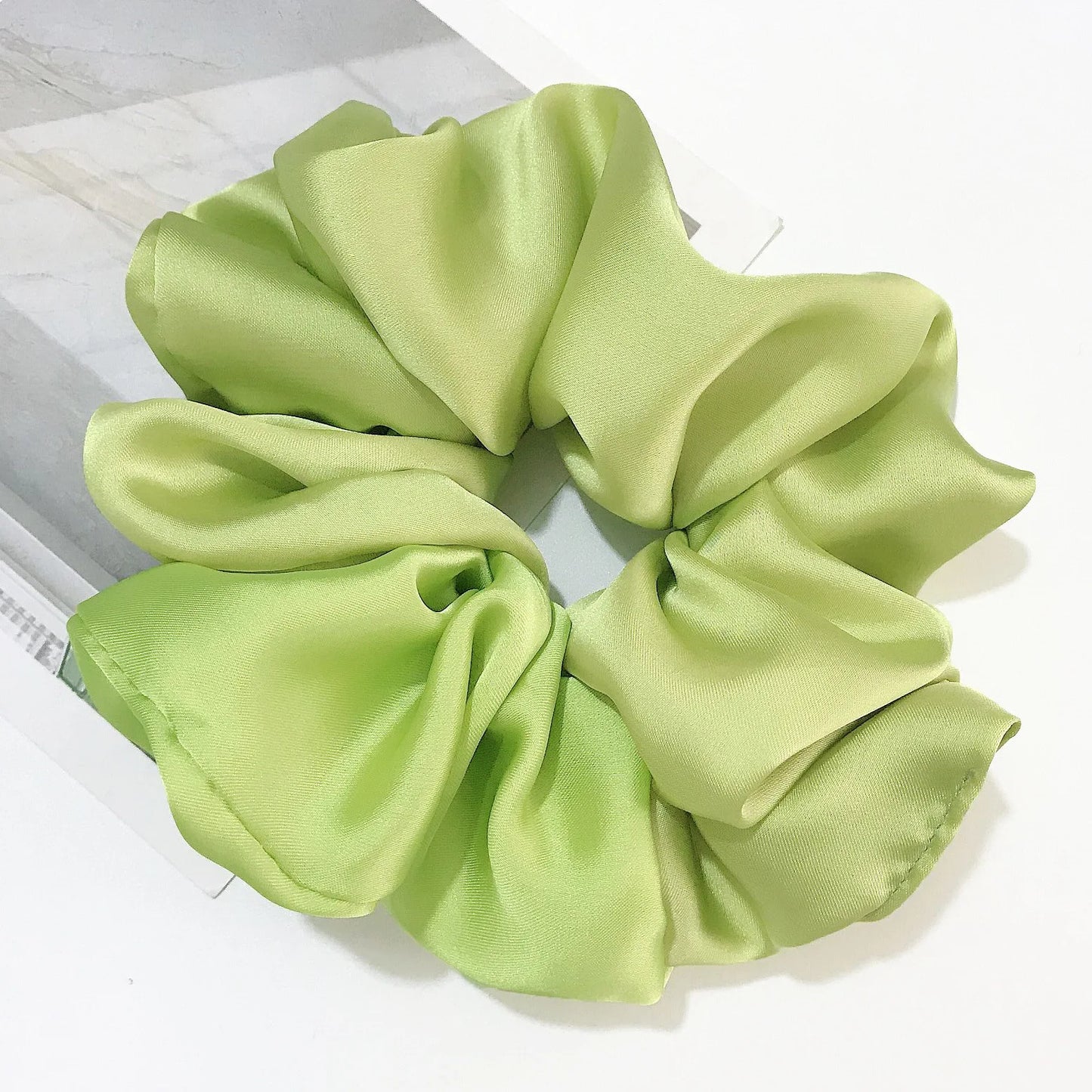 Oversized Scrunchies Big Rubber Hair Ties Elastic Hair Bands Girs Ponytail Holder Smooth Satin Scrunchie Women Hair Accessories