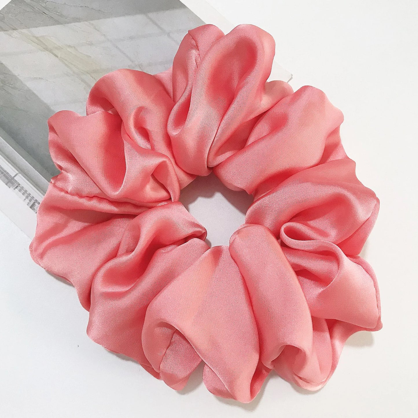 Oversized Scrunchies Big Rubber Hair Ties Elastic Hair Bands Girs Ponytail Holder Smooth Satin Scrunchie Women Hair Accessories