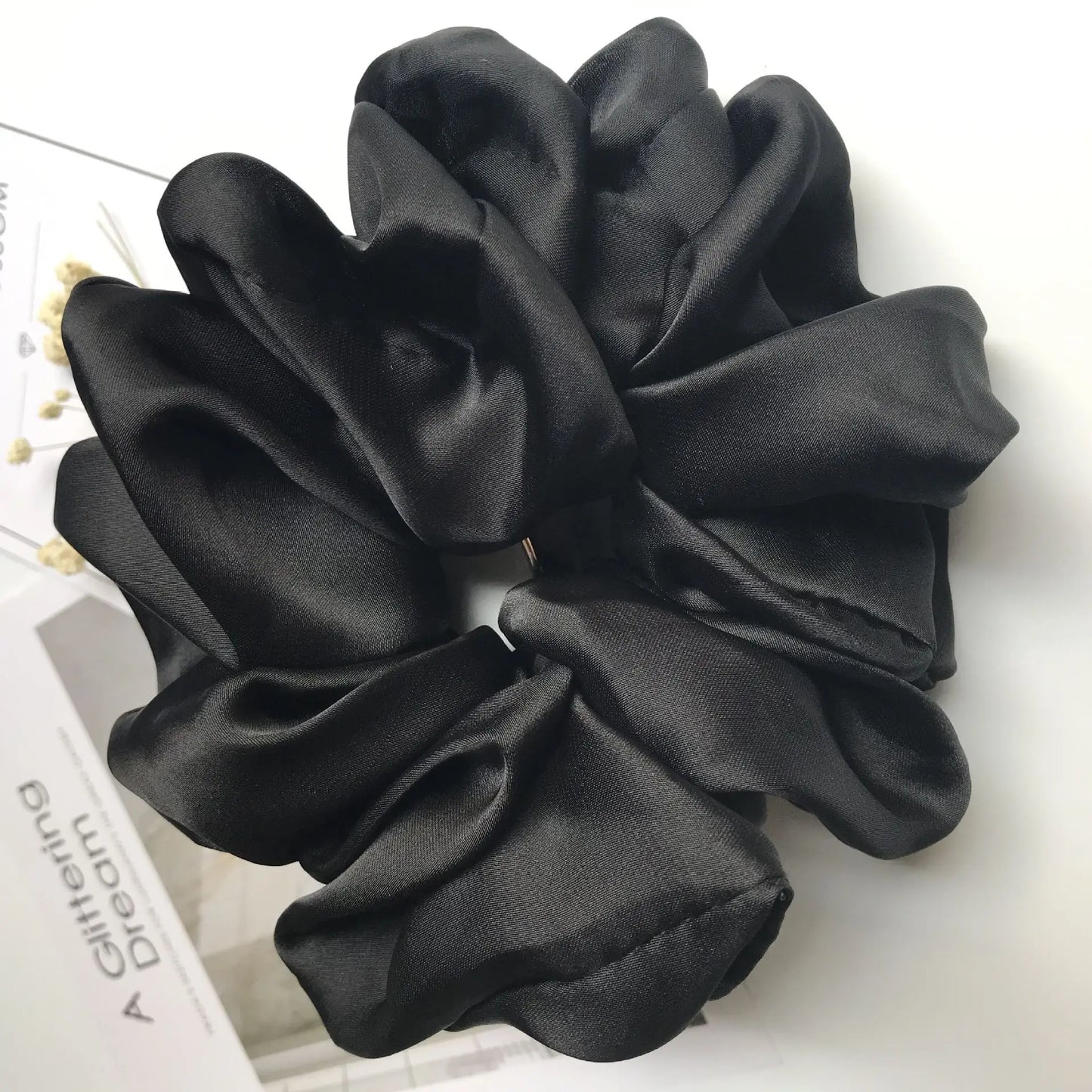 Oversized Scrunchies Big Rubber Hair Ties Elastic Hair Bands Girs Ponytail Holder Smooth Satin Scrunchie Women Hair Accessories