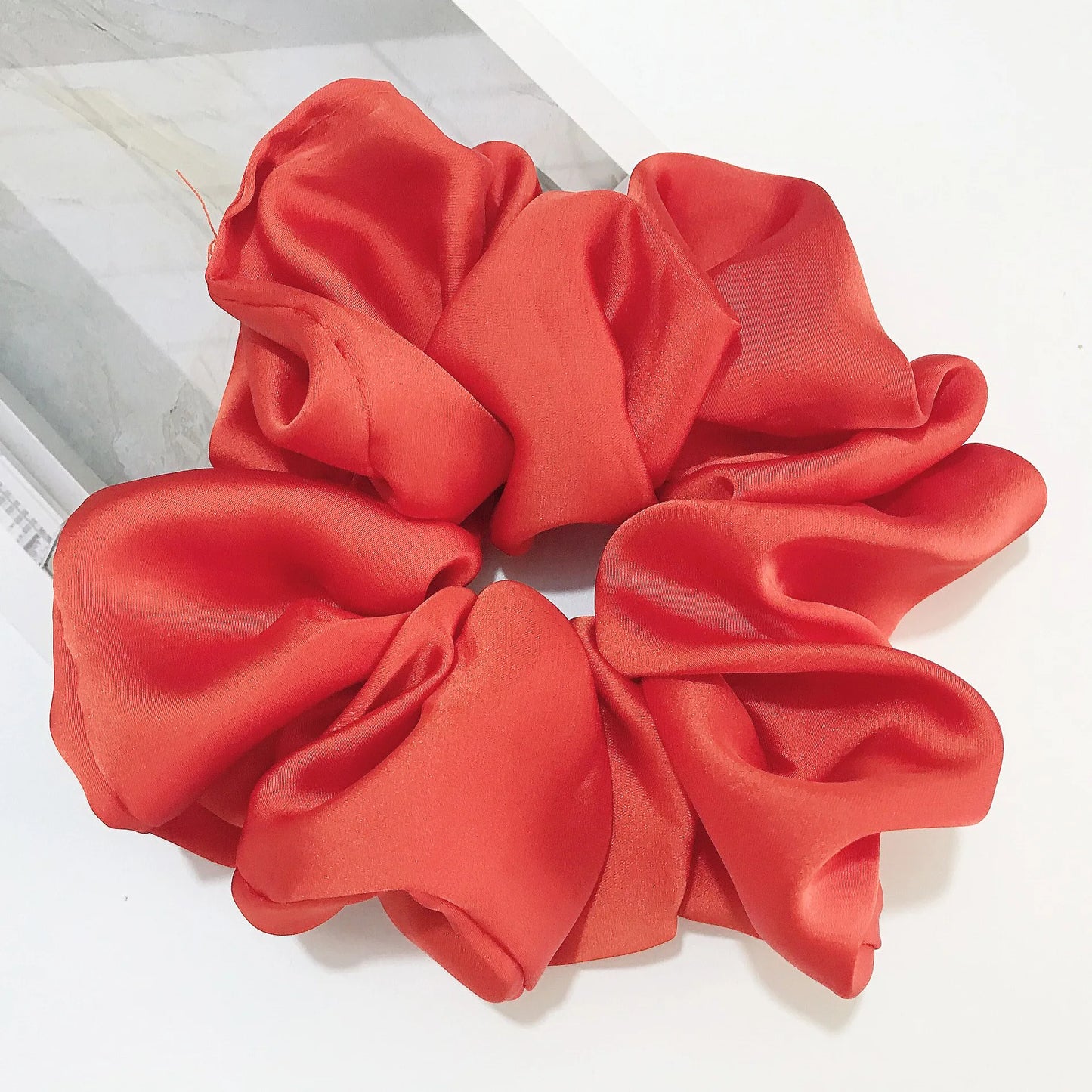 Oversized Scrunchies Big Rubber Hair Ties Elastic Hair Bands Girs Ponytail Holder Smooth Satin Scrunchie Women Hair Accessories
