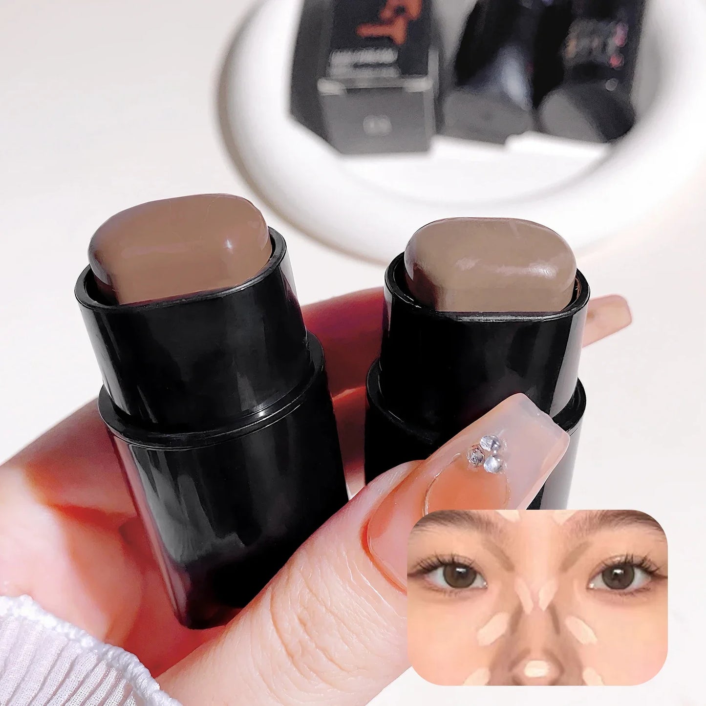 Versatile Contouring stick - matte, bronzer, nose stick, eyeshadow, Face contouring cream - natural and easy to apply
