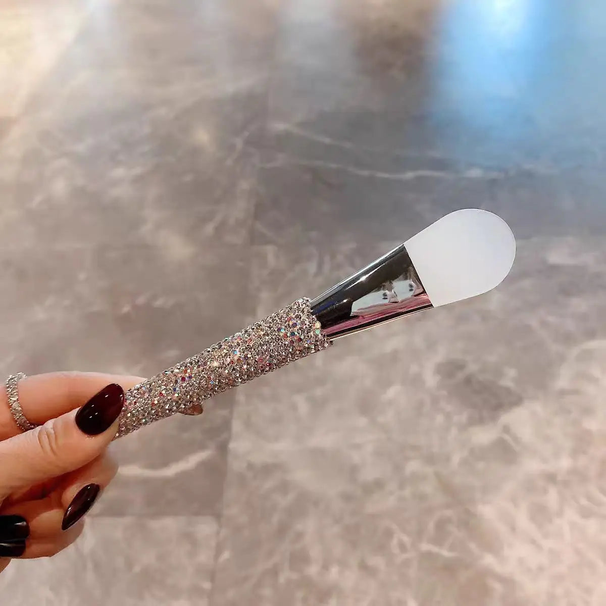 Luxury Long Handle Silicone Brush Artificial Diamond Face Cleaning Mud Mask Brush Soft Head Washable Makeup Tool