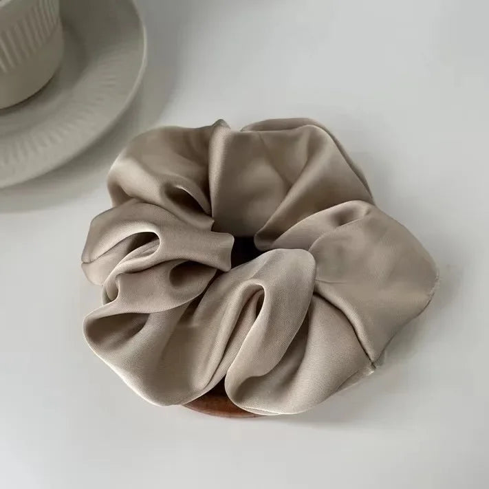 1pcs Women Silk Satin Scrunchies Korean Ladies Girls Elastics Hair Band Ponytail Hold Hair Accessories