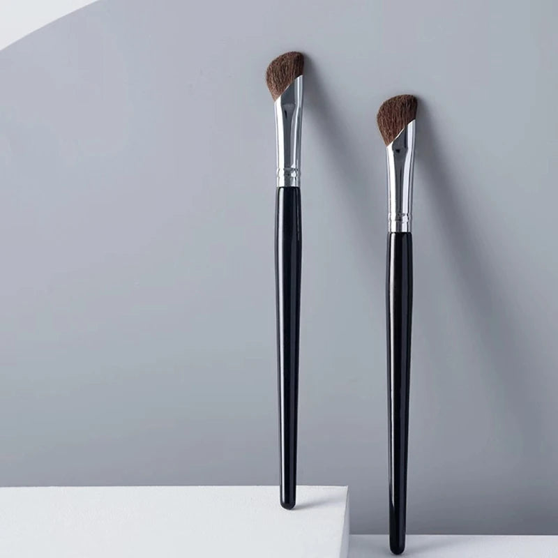 LOYBJ 3D Nose Shadow Brush V Face Contour Makeup Brushes Soft Hair Blush Highlight Powder Cosmetic Women Facial Beauty Tools