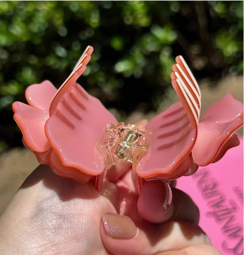 New French Three-dimensional Camellia Hair Claw Acetate Elegant Flower Crab Hair Clips Hair Accessories Headdress for Women Girl