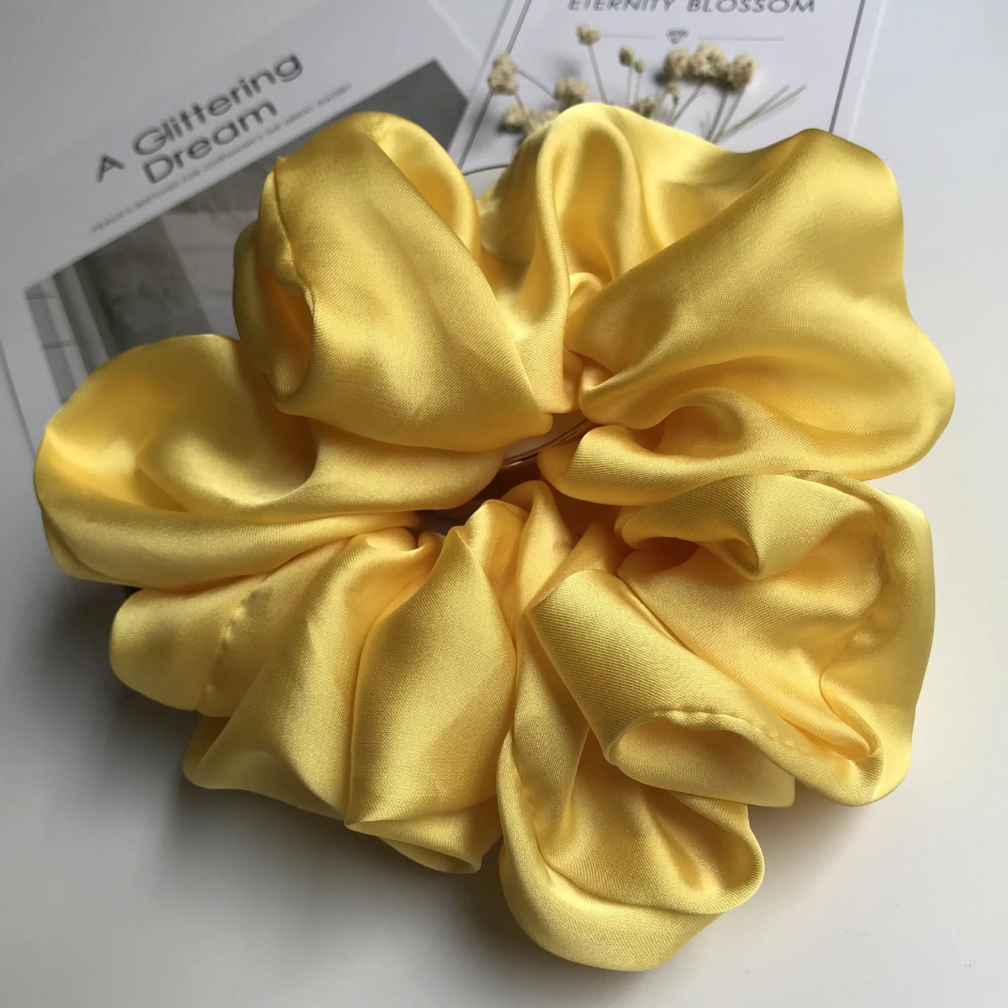 Oversized Scrunchies Big Rubber Hair Ties Elastic Hair Bands Girs Ponytail Holder Smooth Satin Scrunchie Women Hair Accessories