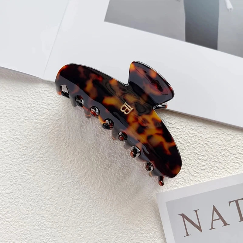 1pc Korean letter B arc grab clip high texture acetate hair clip sweet and versatile hair shark clip hair accessories