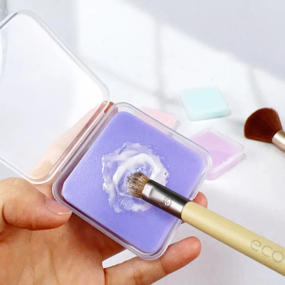 50g Makeup Brush Cleaner Soap Solid Soap with Storage Box Cosmetic Brush Cleaner Powder Puff Brushes Cleaning Solution