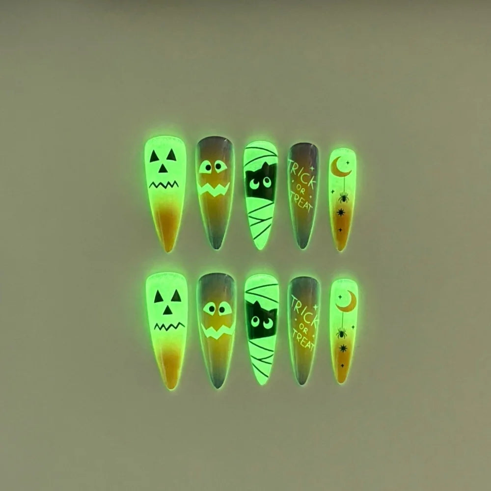 96Pcs Luminous Halloween Press On Nails Stiletto Ghost Skull Spider False Nail Acrylic Nail Art Cosplay Costume Party Night Club