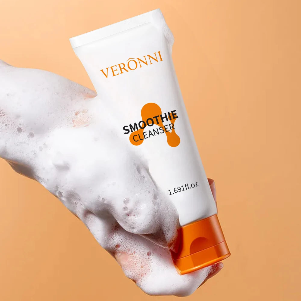 Milk moisturizing cleanser mild non-irritating facial cleanser cleans pores ,moisturizes the face 50g suitable for men and women