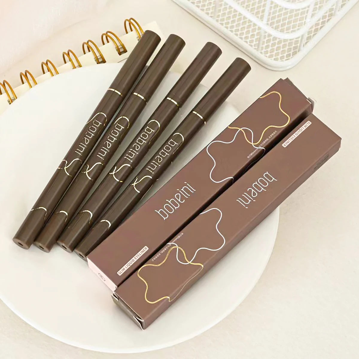 Slim Gel Eyeliner Pen – Smooth & Waterproof, Smudge-Proof, High-Pigment, Easy Glide, Multi-Color, Long-Lasting Eye Makeup