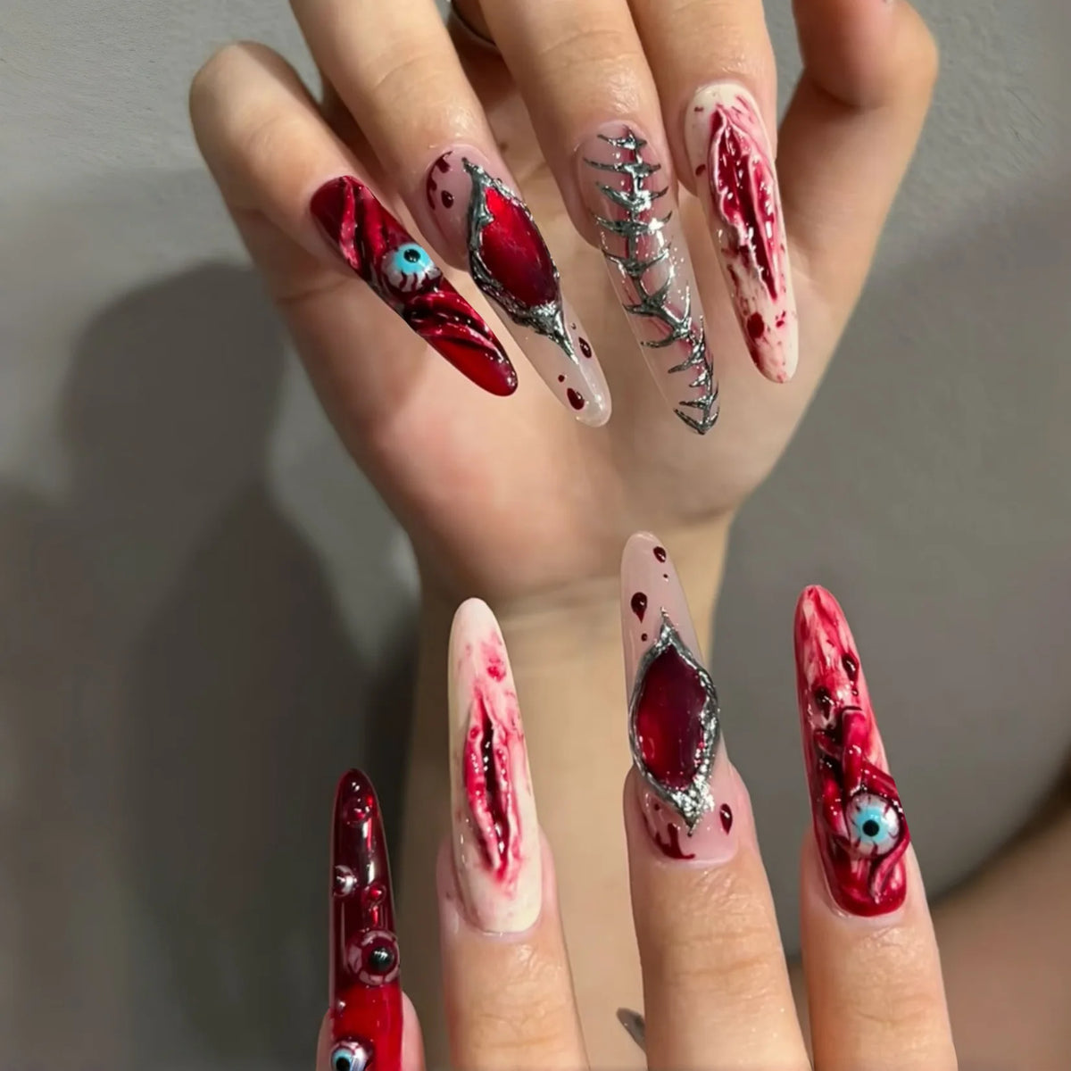 24pcs Glitter Pink Sequins Fake Nails 2025 Halloween Scary Skull Love Print False Nails Wearable European Ballet Press on Nails