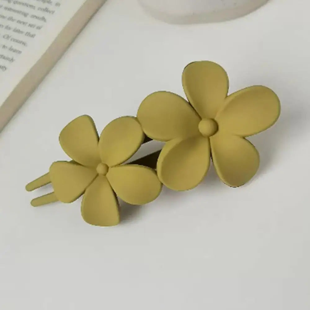Frosted Flower Hair Clip Claws Matte Hair Claw Clips For Women Girls Thin Thick Curly Hair Girls Kids Hair Accessories Barrettes