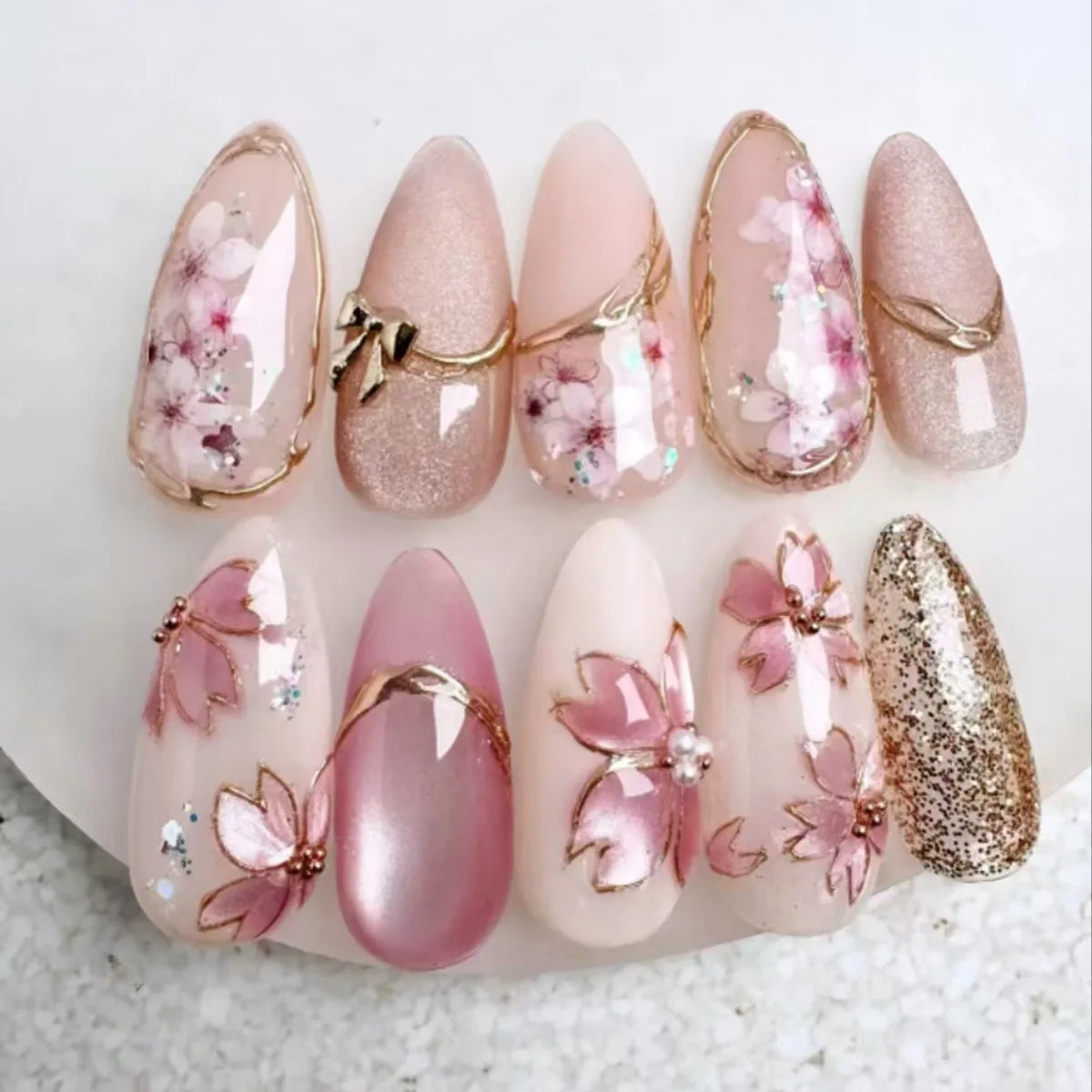 24pcs Pink Almond Press on Nails Flower Pattern False Nails Wearable Stick-on Nails Fake Nail Uñas Postizas Накладные Ногти 네일팁