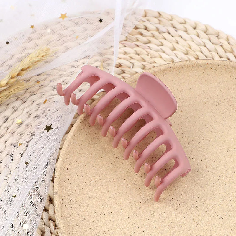 2025 Korean Solid Big Hair Claws Elegant Frosted Acrylic Hair Clips Hairpins Barrette Headwear for Women Girls Hair Accessories