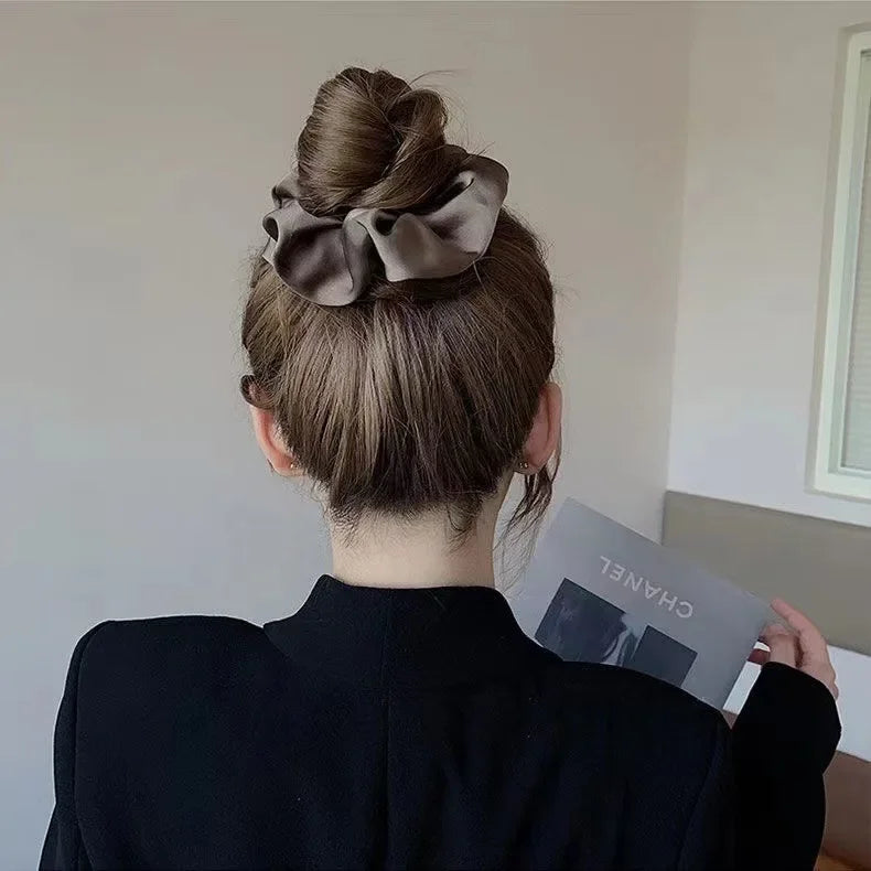 1pcs Women Silk Satin Scrunchies Korean Ladies Girls Elastics Hair Band Ponytail Hold Hair Accessories