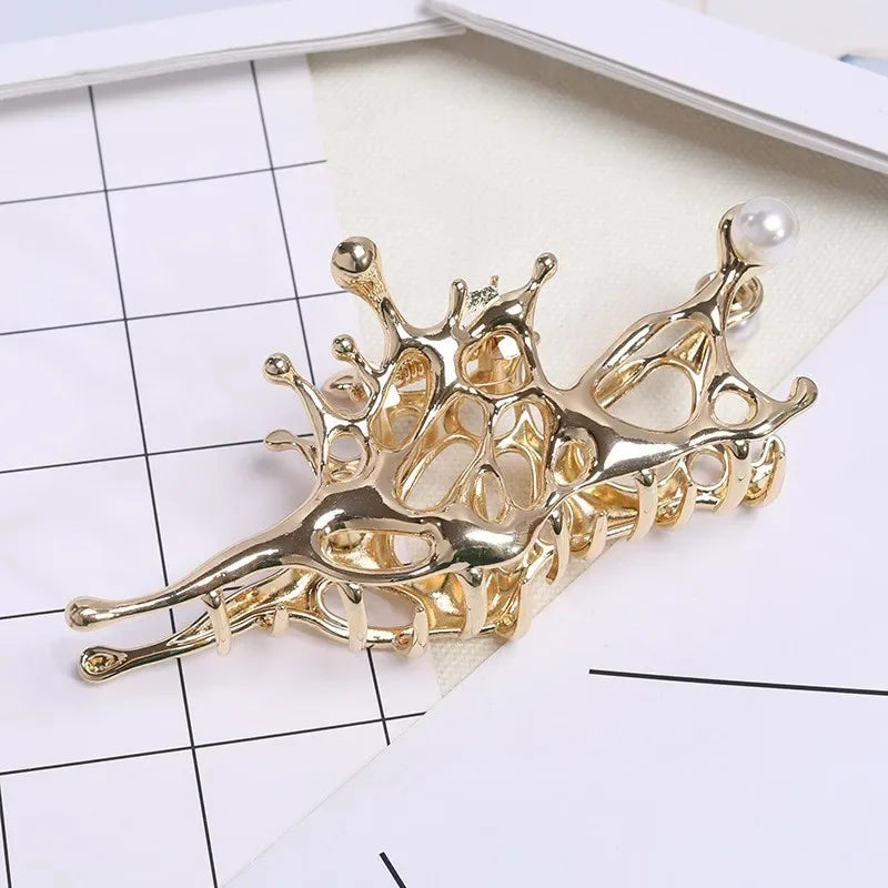 Y2k Geometric Claw Clips Women Large Metal Silver Color Korean Fashion Shark Hair Clips Grab Clamps Girls Hair Accessories