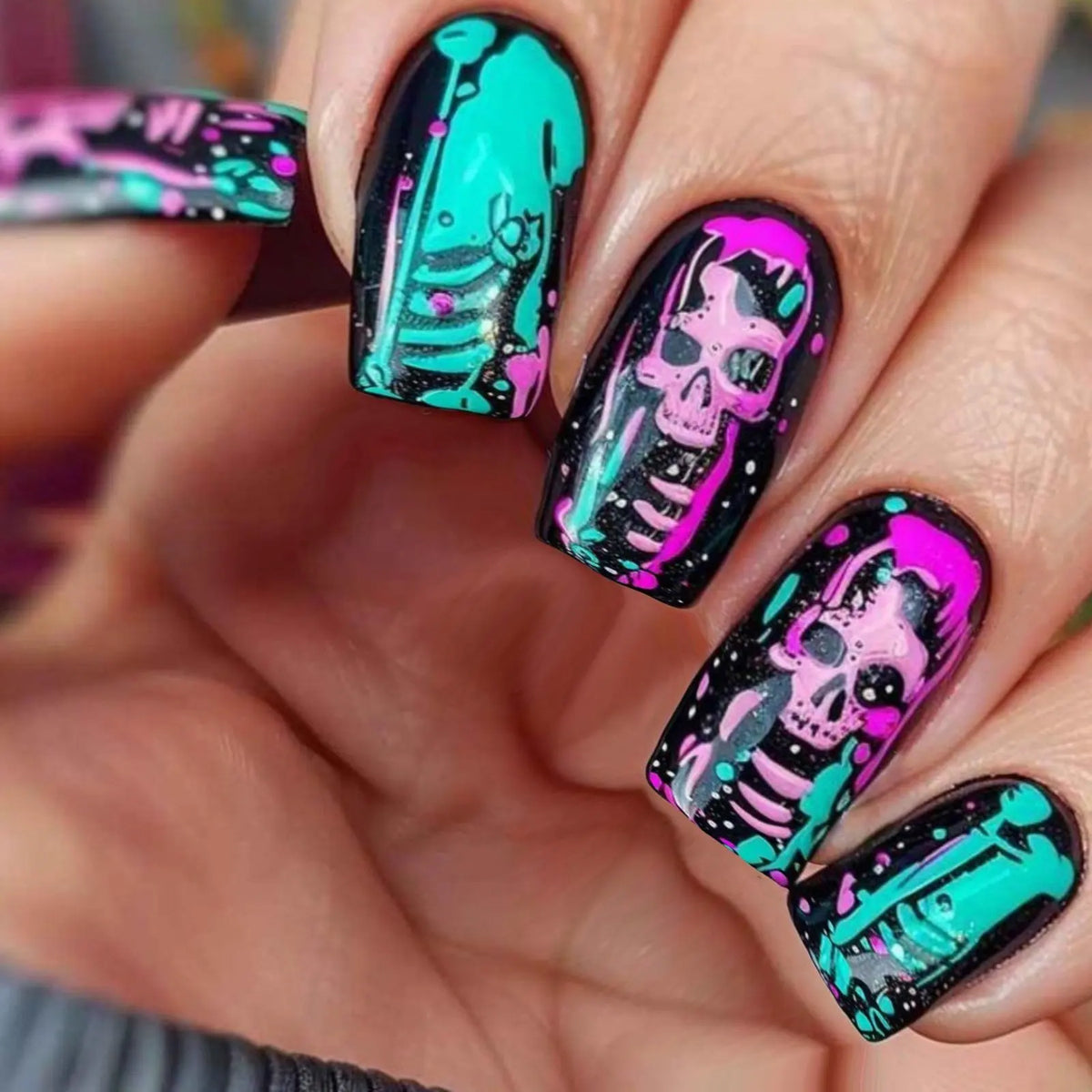 24pcs Halloween Press On Nails Ghost Pumpkin Spider-Web Bat Design Fake Nails For Women Girls Wearable False Nail Tips