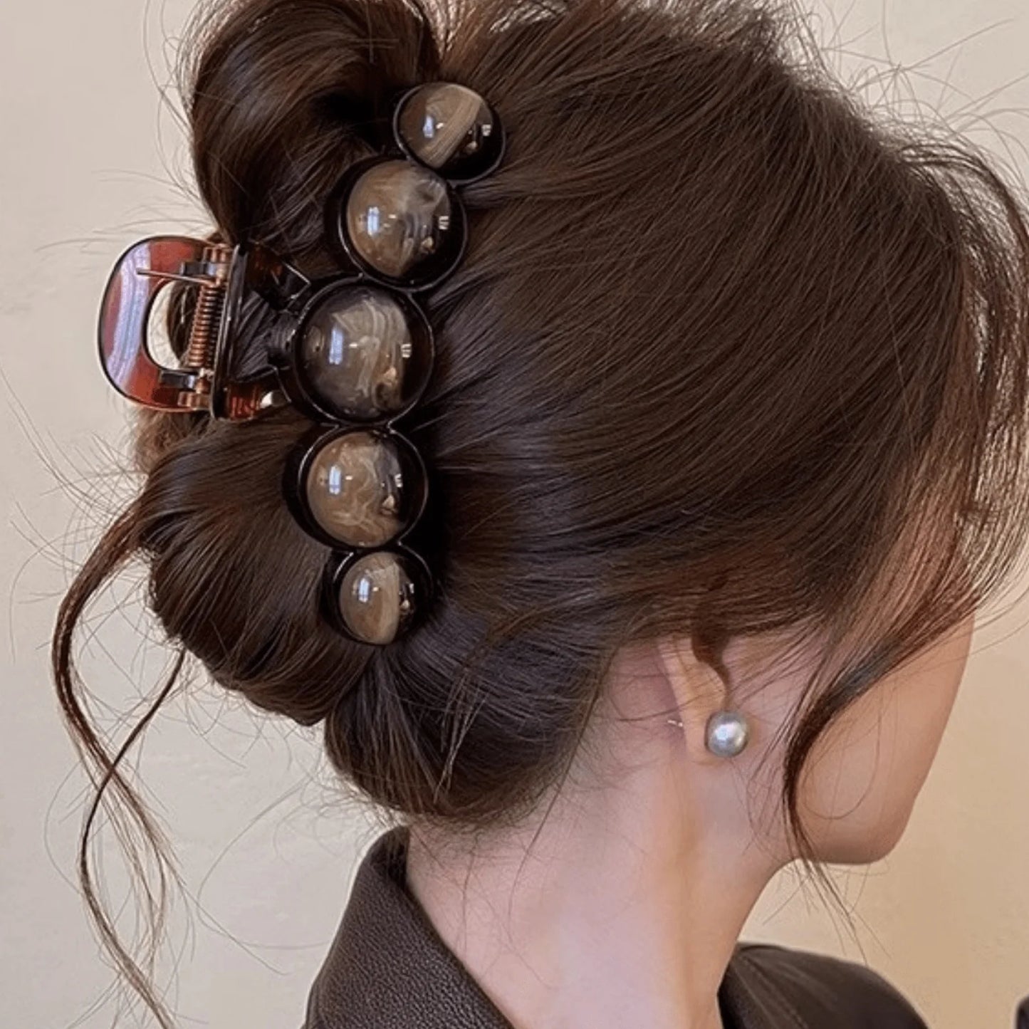 1pc Fashion Pearl Large Simple Elegant Acrylic Hair Claw Hairpin, Suitable For Party, Commute, Outfit Matching, Hair Accessories