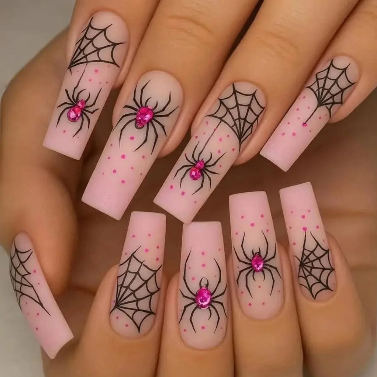 24pcs Glitter Pink Sequins Fake Nails 2025 Halloween Scary Skull Love Print False Nails Wearable European Ballet Press on Nails