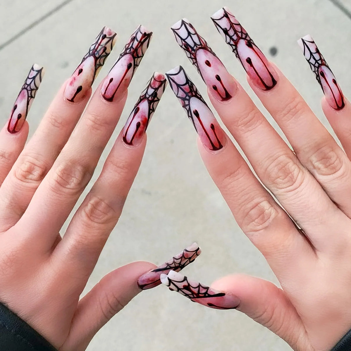 24pcs Glitter Pink Sequins Fake Nails 2025 Halloween Scary Skull Love Print False Nails Wearable European Ballet Press on Nails