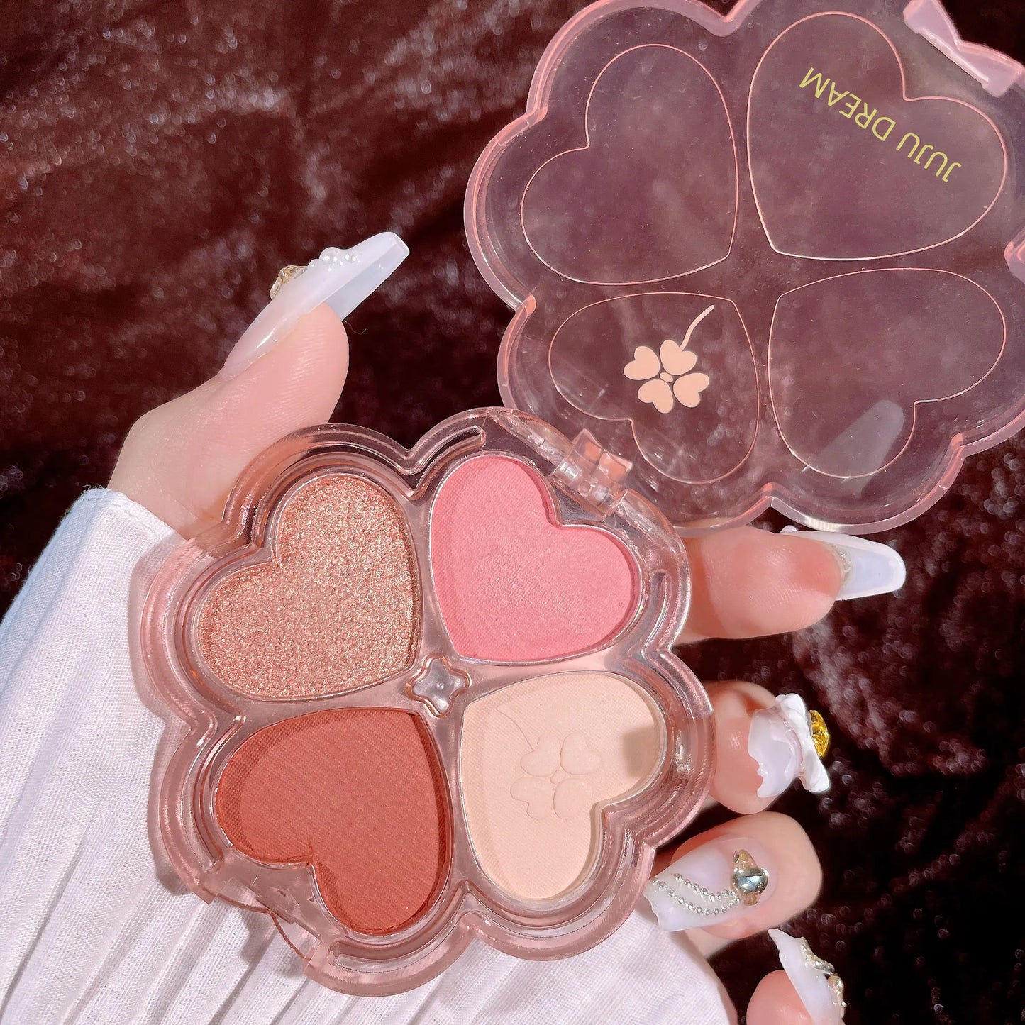 Lucky Clover Eyeshadow Palette, Daily Earthy Color, Fine Glitter, Pearlescent Matte, Pure Lust Four-Color Eyeshadow Palette