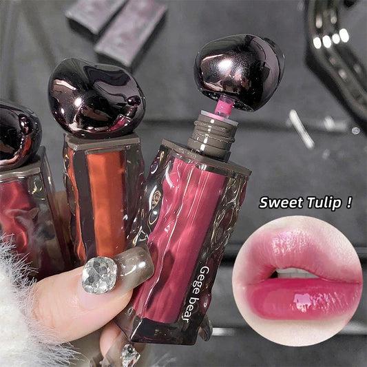 Gege bear Glacier Moisturizing Lip Gloss is moisturizing, lightweight, easy to color, mirror finish lip gloss