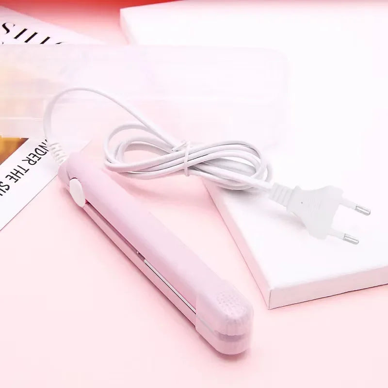 Mini Hair Straightener Clipboard Small Power Plug Curling Hair Straight Hair Girls Air Bangs Portable Hair Straightener