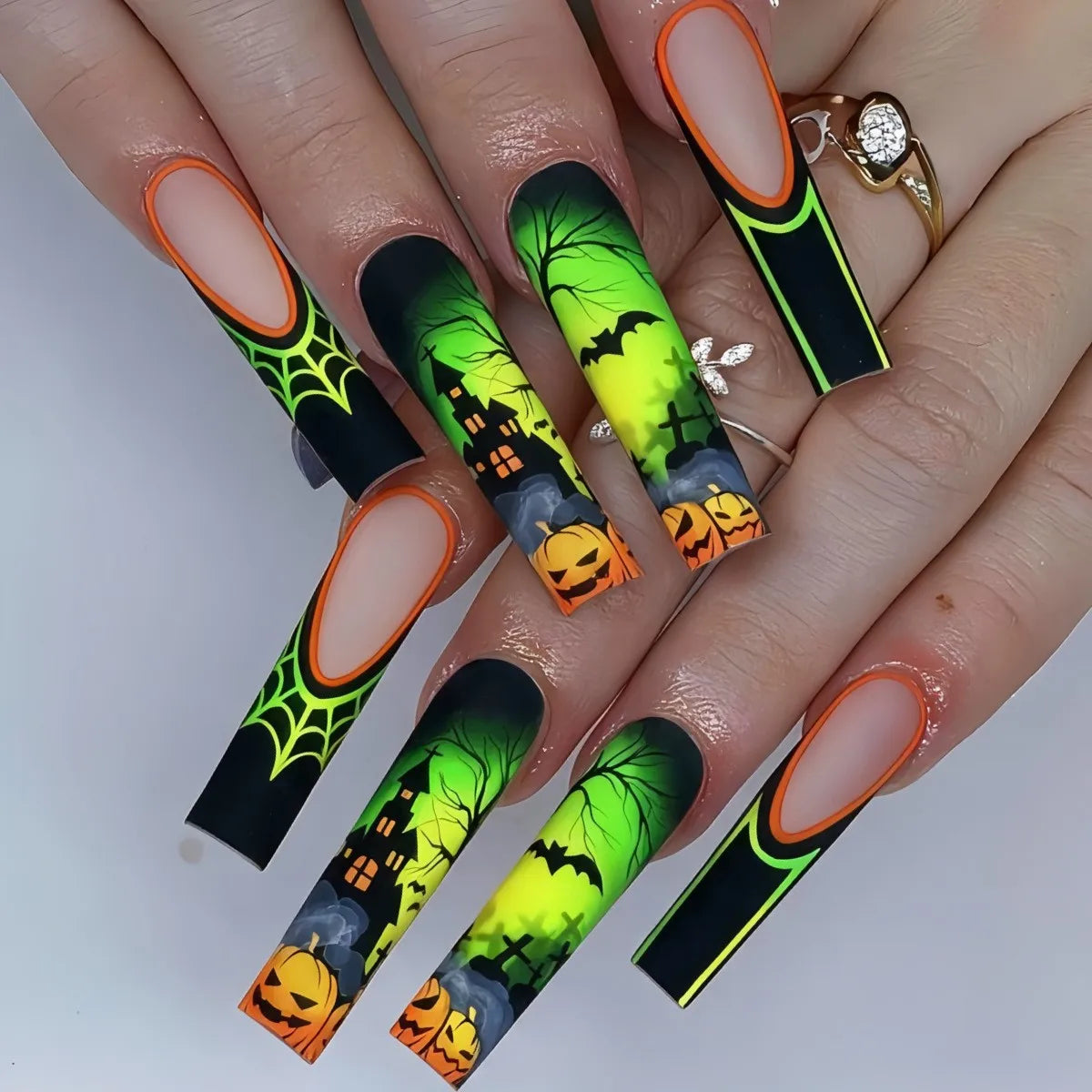 24pcs Glitter Pink Sequins Fake Nails 2025 Halloween Scary Skull Love Print False Nails Wearable European Ballet Press on Nails