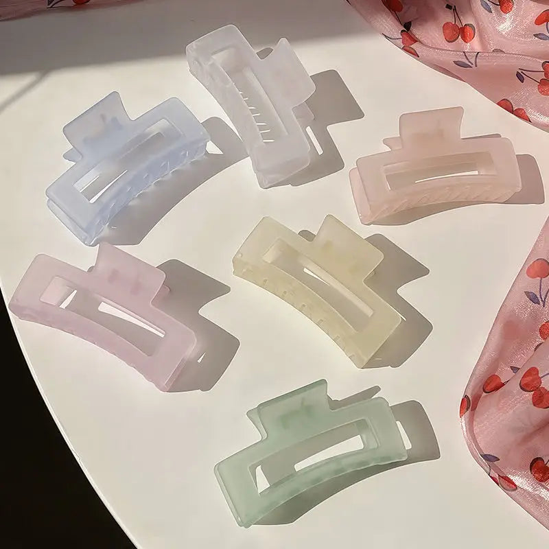 New Women Elegant Transparent Frosted Rectangle Hair Claws Lady Sweet Hair Decorate Toothed Hair Clips Fashion Hair Accessories