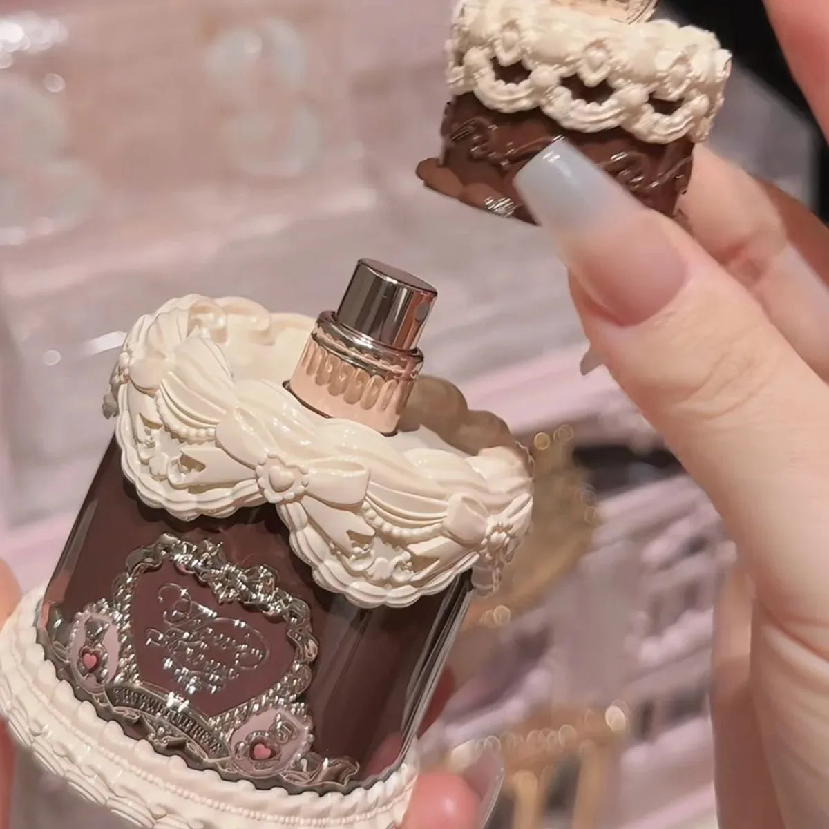 Flower Knows SWEETIE BEAR Makeup Box Gift Set All In One Perfume Shimmer Eye Shadow Palette Blush Lip Jelly Mystery Box 10 PCS